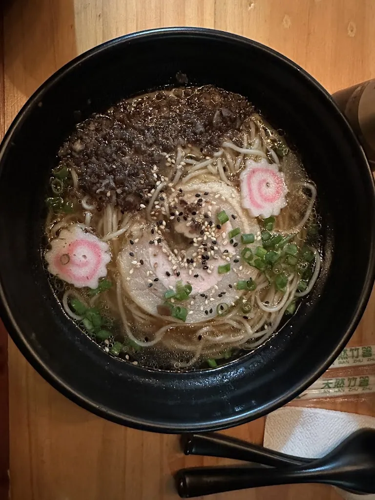Renier Alfonso_Minna no Ramen_Carmona_review