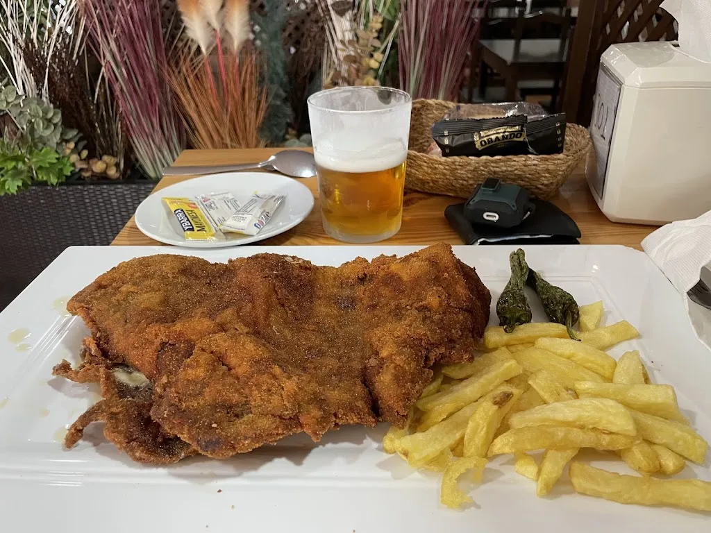 Jerónimo Checa Guerra_Mesón Serrania_Carmona_review