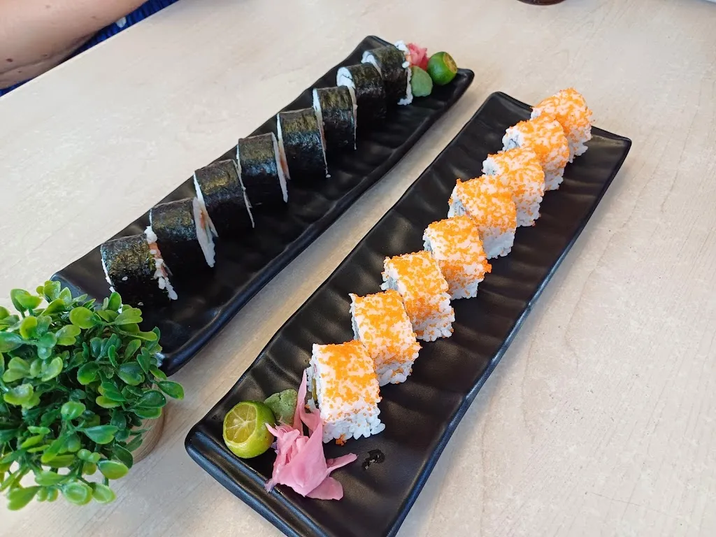 Meshiya_Carmona_slider_image_3