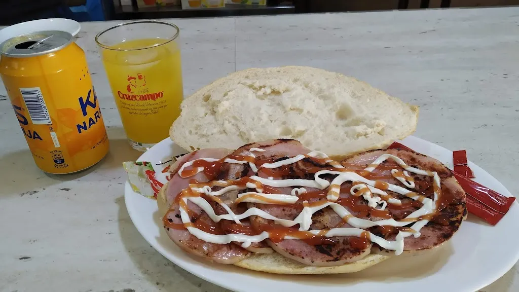 Menu_Bar Hermanos Gummy 2.0_Carmona_image_3