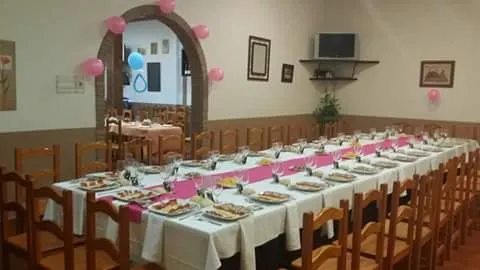 Bar Hermanos Gummy 2.0 restaurant in Carmona