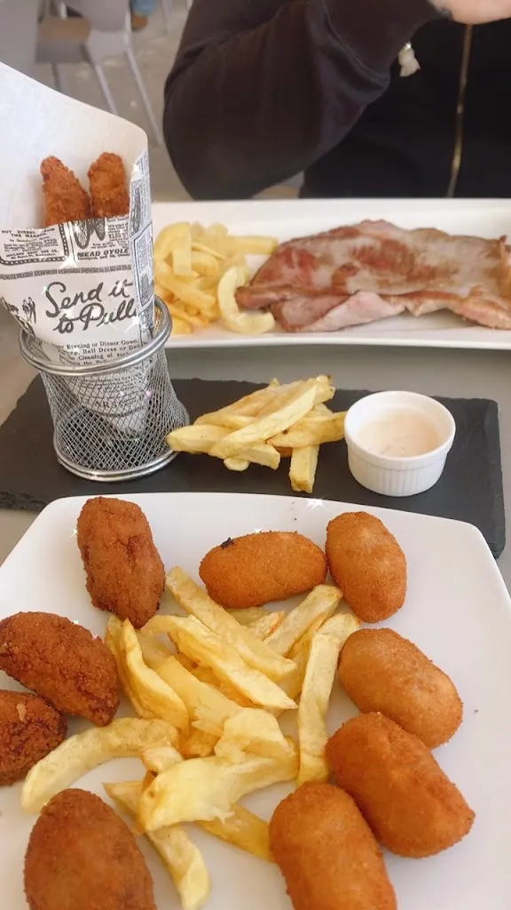 Bar Restaurante Alymar_Constantina_slider_image_2