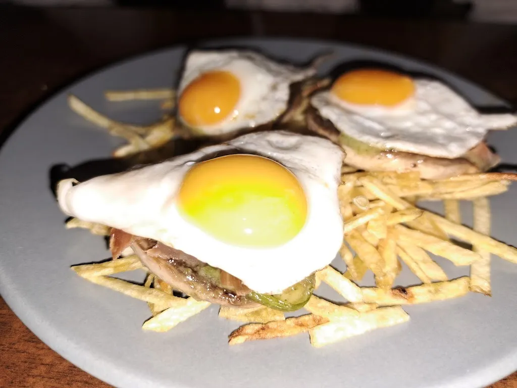 Menu_Bar BULLHY JUNIOR_Constantina_image_9