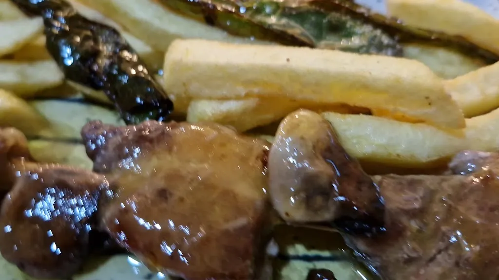 Bar BULLHY JUNIOR_Constantina_slider_image_2