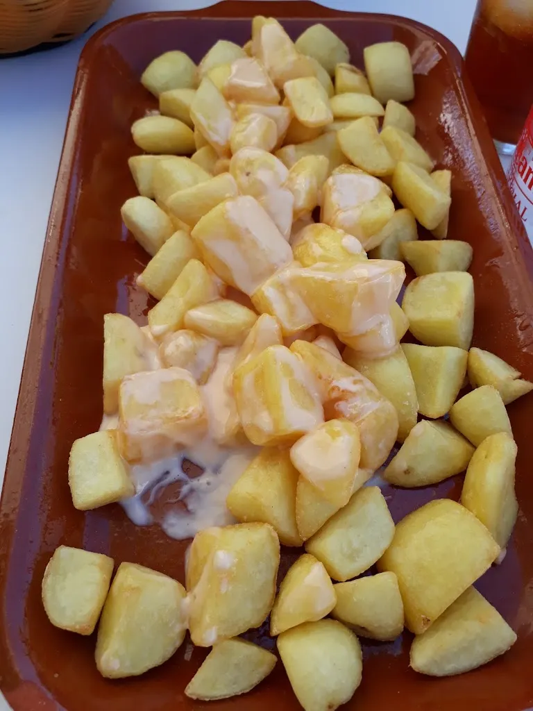 Javier Vicente_La Taberna de Angelita_Constantina_review