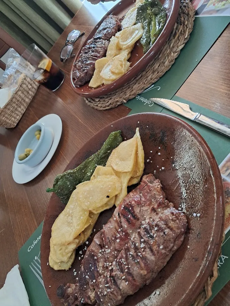 Mesón del Moro_Cazalla de la Sierra_slider_image_3