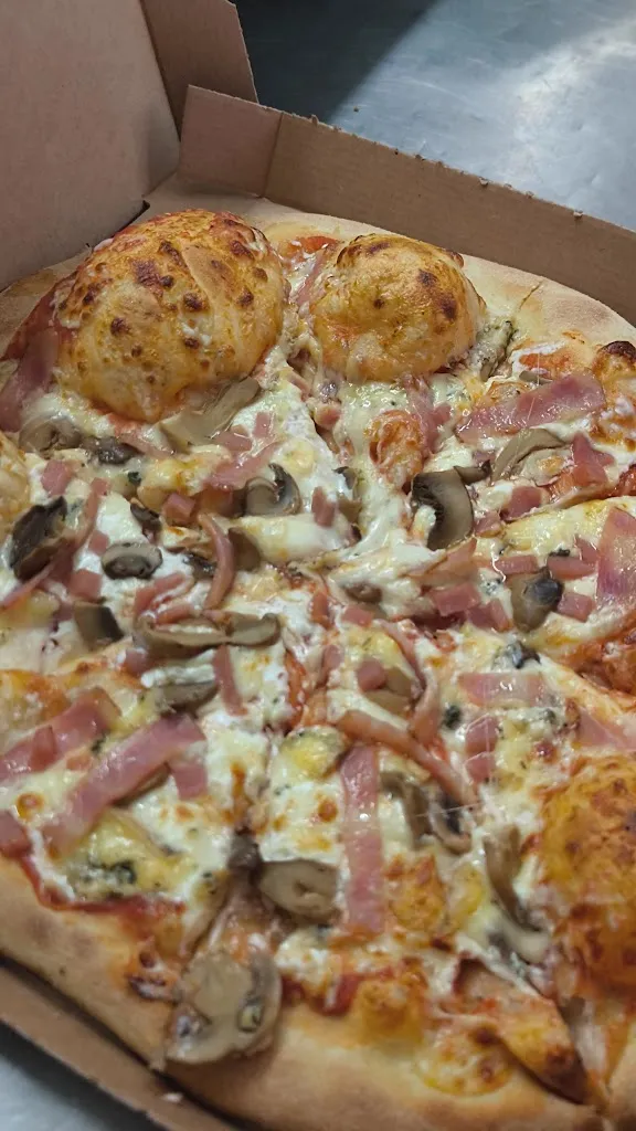 La Tribu_Cazalla de la Sierra_slider_image_2