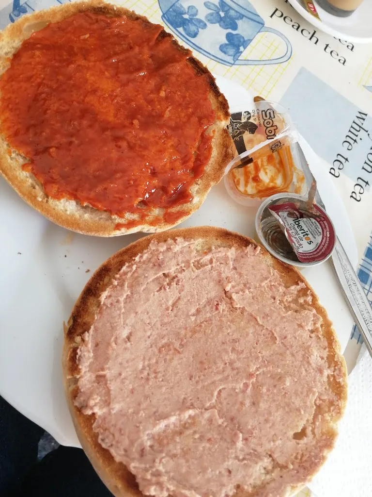 Jose Luis Guerra_Bar El Litron_Cazalla de la Sierra_recensione