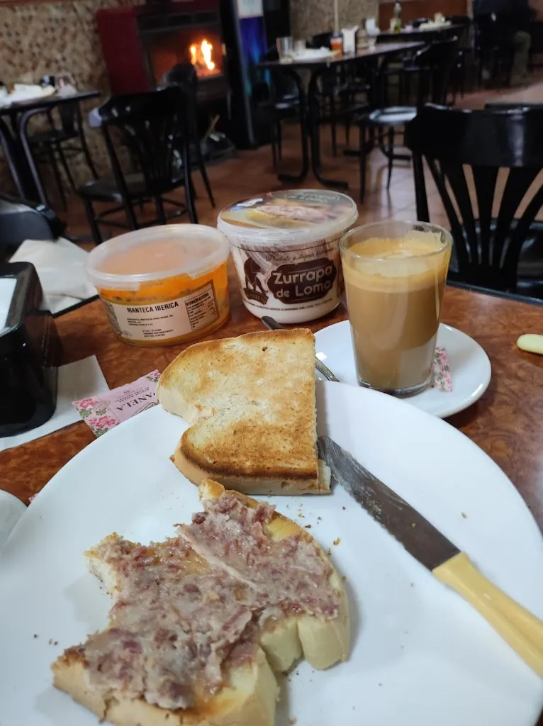 Bar La Gallina_Cazalla de la Sierra_slider_image_2