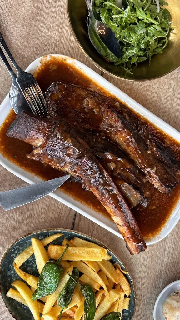 Titan de Valdebebas_Corrales Los_slider_image_2