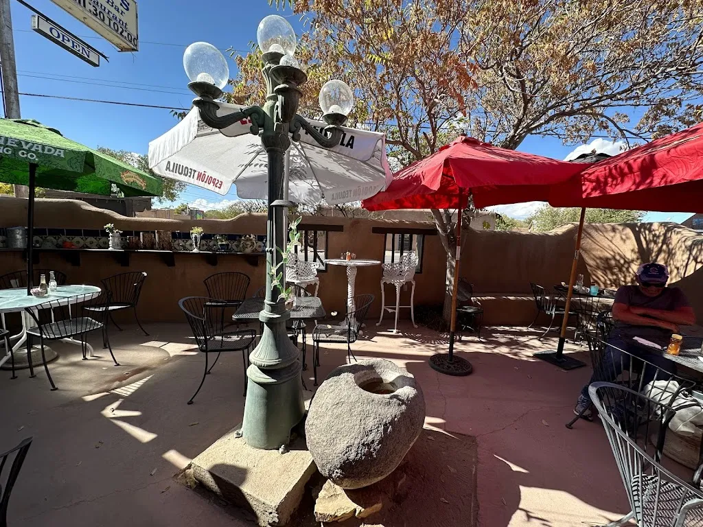 Perea's Restaurant restaurant in Corrales Los