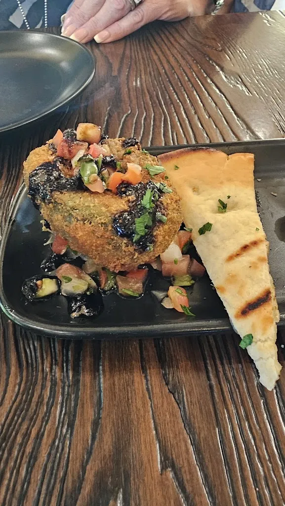 Donavan Lopez_Mulas_Corrales Los_review