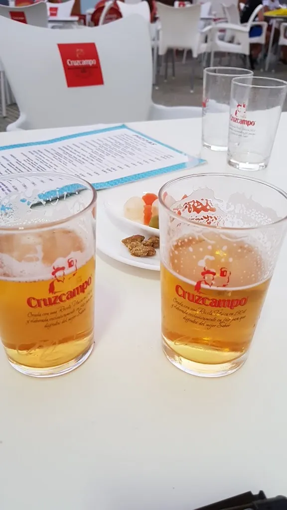 Ernesto JG_Restaurante PIZZERIA La Piscina_Corrales Los_avis