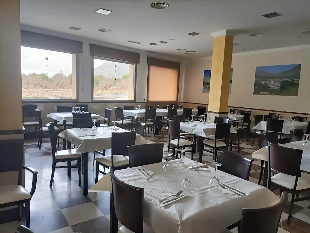 Restaurante cafetería en Chirivel restaurant in Chirivel