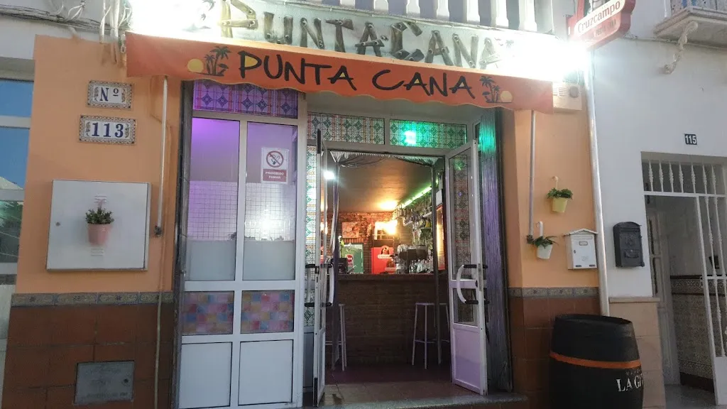 Punta Cana restaurant in Corrales Los