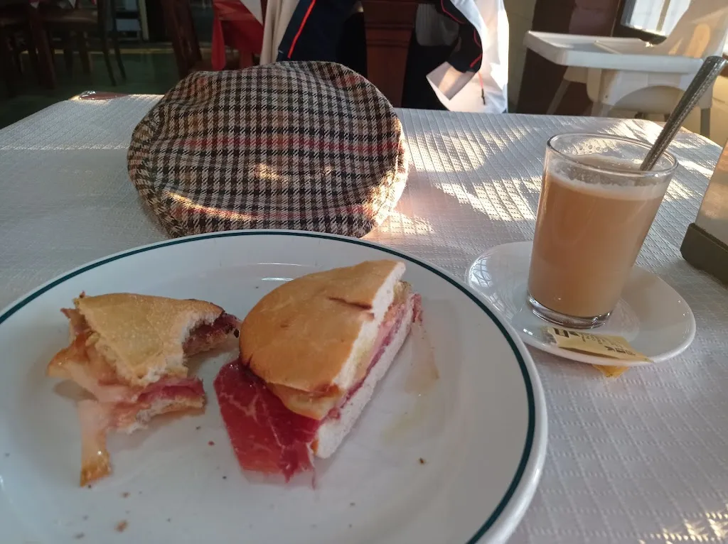 Menu_Francisco Javier_Cuervo de Sevilla El_image_1