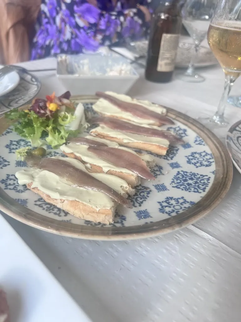 Menu_Algarabía Bar-Restaurante_Cuervo de Sevilla El_image_6