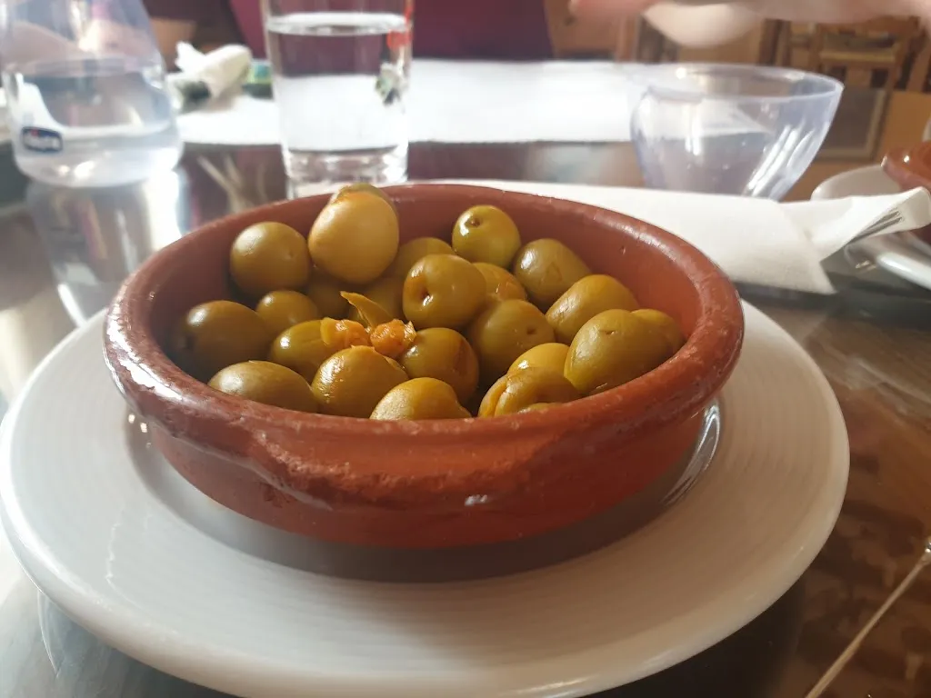 Menu_Restaurante Reina de los Ángeles_Chirivel_image_5