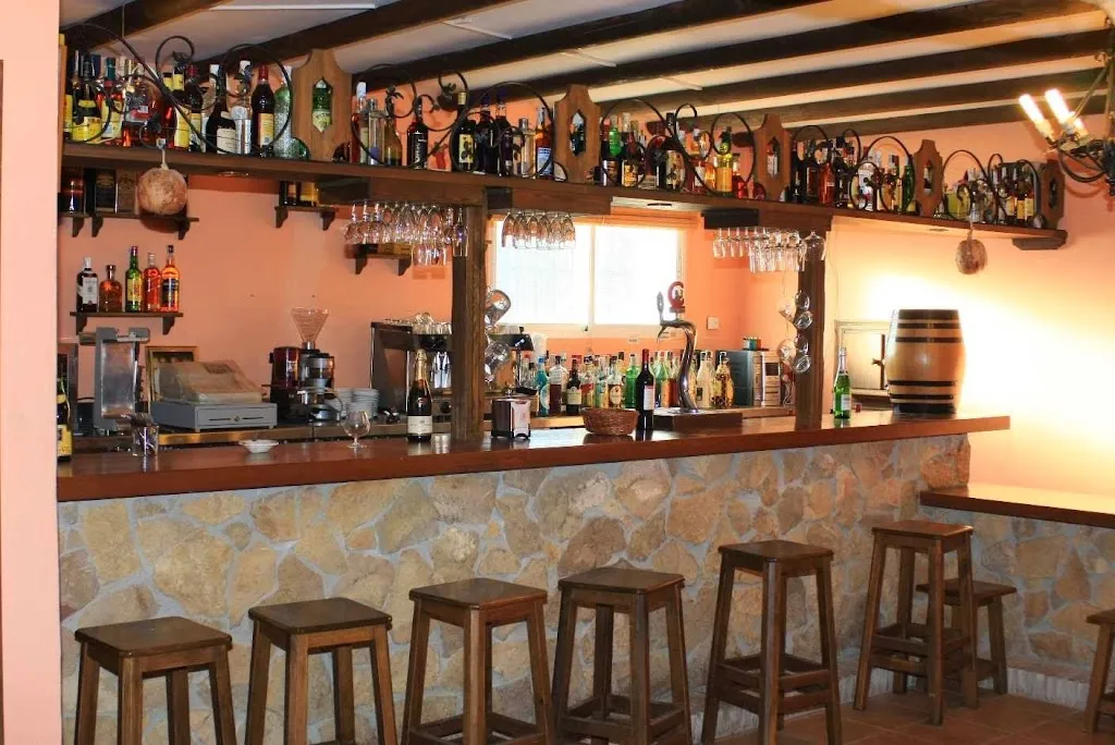 Restaurante Reina de los Ángeles_Chirivel_slider_image_1