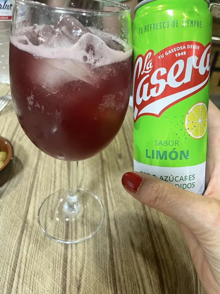 Elena E_Bar Cafetería Capricho_Cuervo de Sevilla El_review