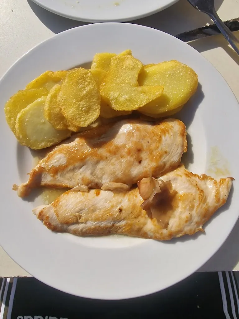 .Beatriz Morales_Bar Mesón Recreo_Coria del Río_review