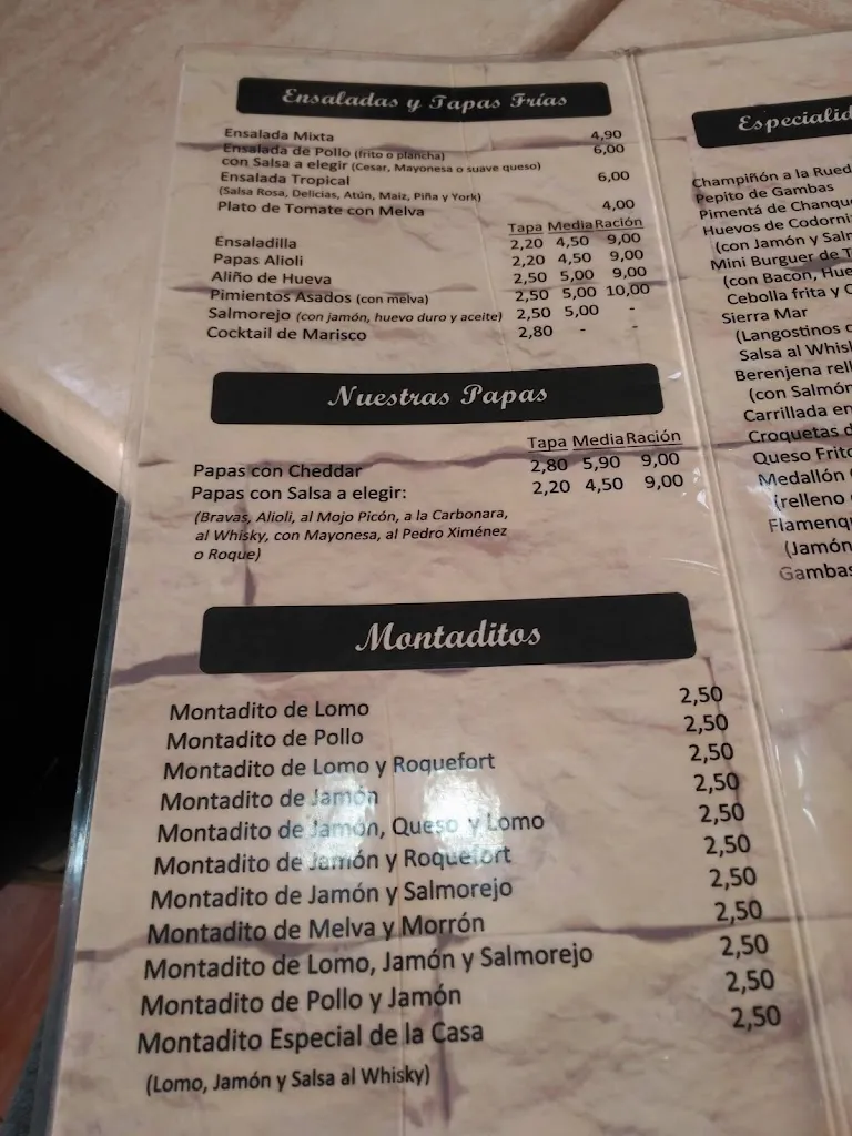 Menu_Bar la Rueda_Coria del Río_immagine_3