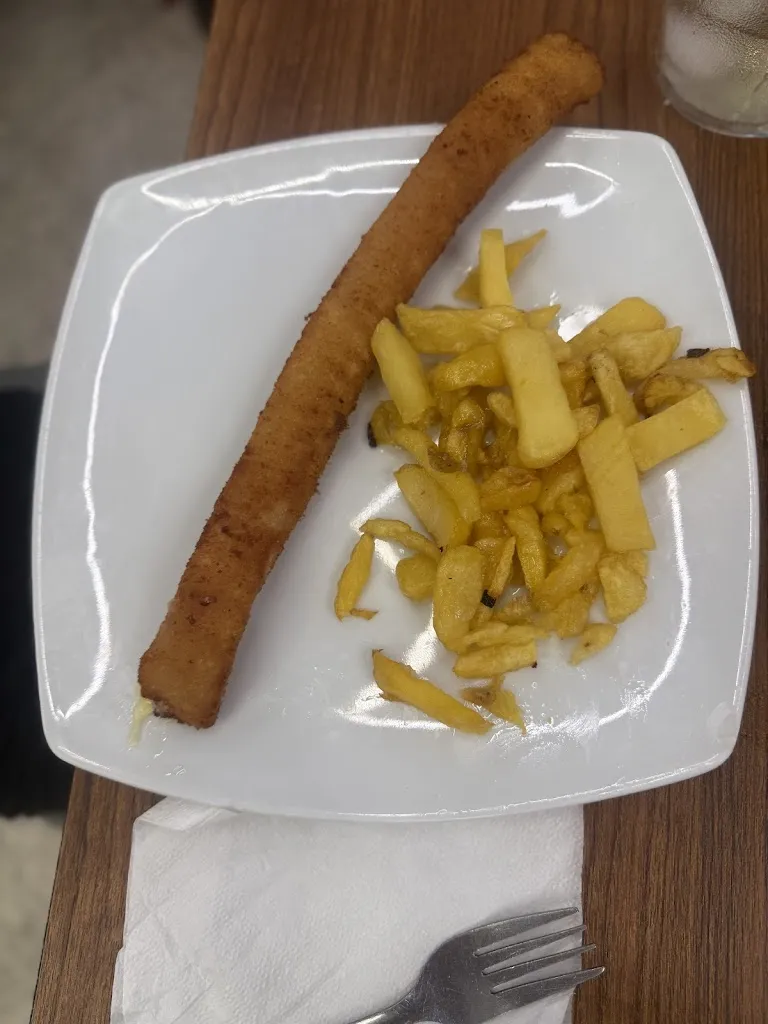 Enrique Palacios_Bar la Rueda_Coria del Río_recensione