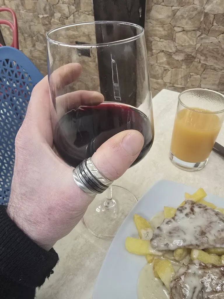 Manu Real Blanca_Bar la Rueda_Coria del Río_recensione