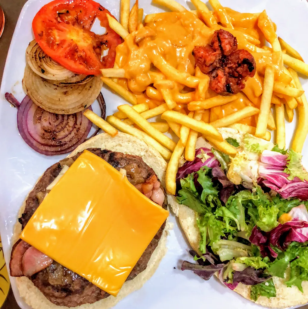 Bar la Rueda_Coria del Río_slider_image_2