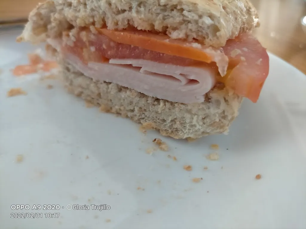 Gloria Alexandra Trujillo Tugues_Chily_Coria del Río_review