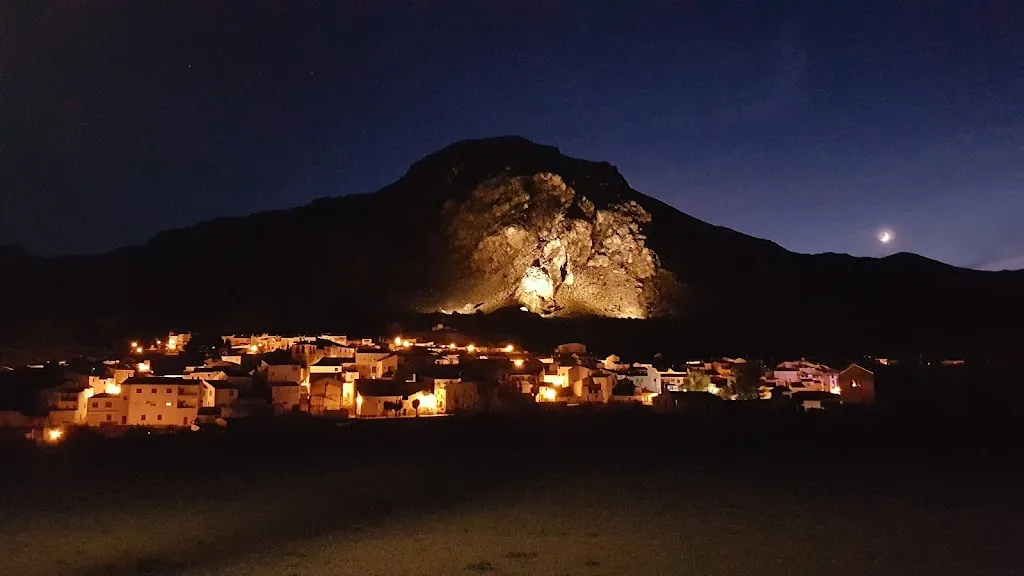 Piscina Bar , Alicun de Ortega_Alicún_slider_image_1