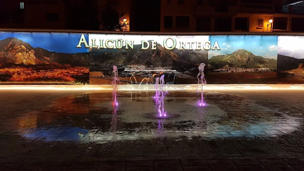 Piscina Bar , Alicun de Ortega_Alicún_slider_image_2