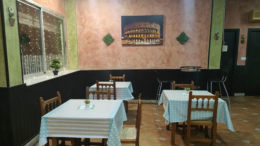 Mio Sole Pizzería restaurant in Coria del Río