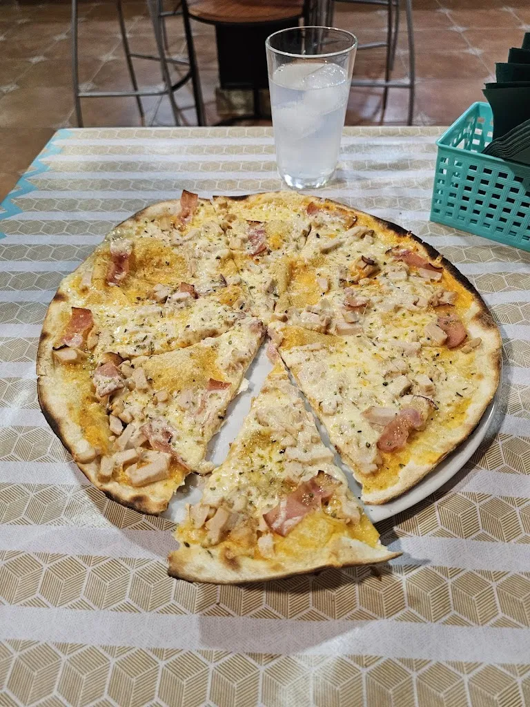 Mio Sole Pizzería_Coria del Río_slider_image_3