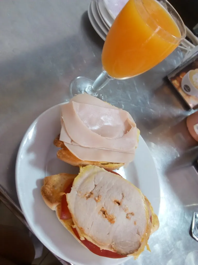 Menu_Café Paris_Coria del Río_immagine_5