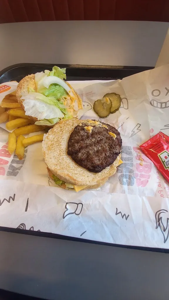 Antonio Jose Velazquez Blanco_Burger King_Coria del Río_review