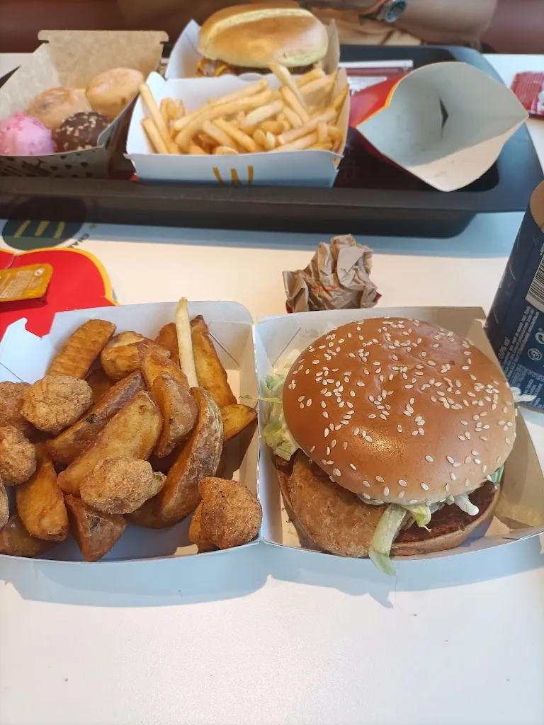 Menu_McDonald's_Coria del Río_image_3