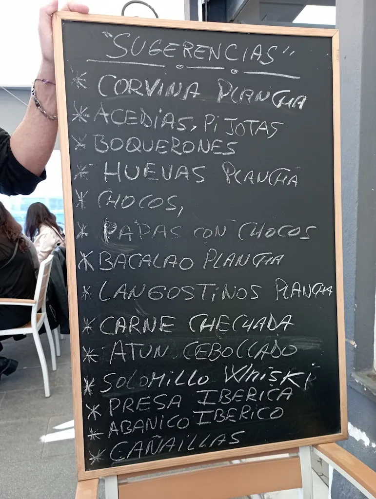 José Manuel Cordobés Delgado_Bar Los Claveles_Coria del Río_Bewertung