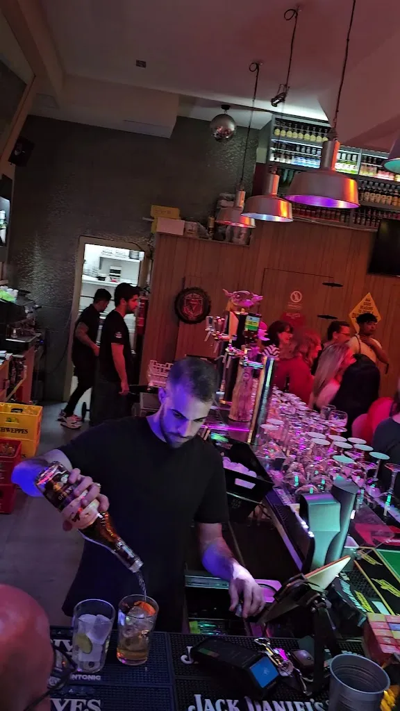 Lounge La Ferroviaria_Dos Hermanas_slider_image_2