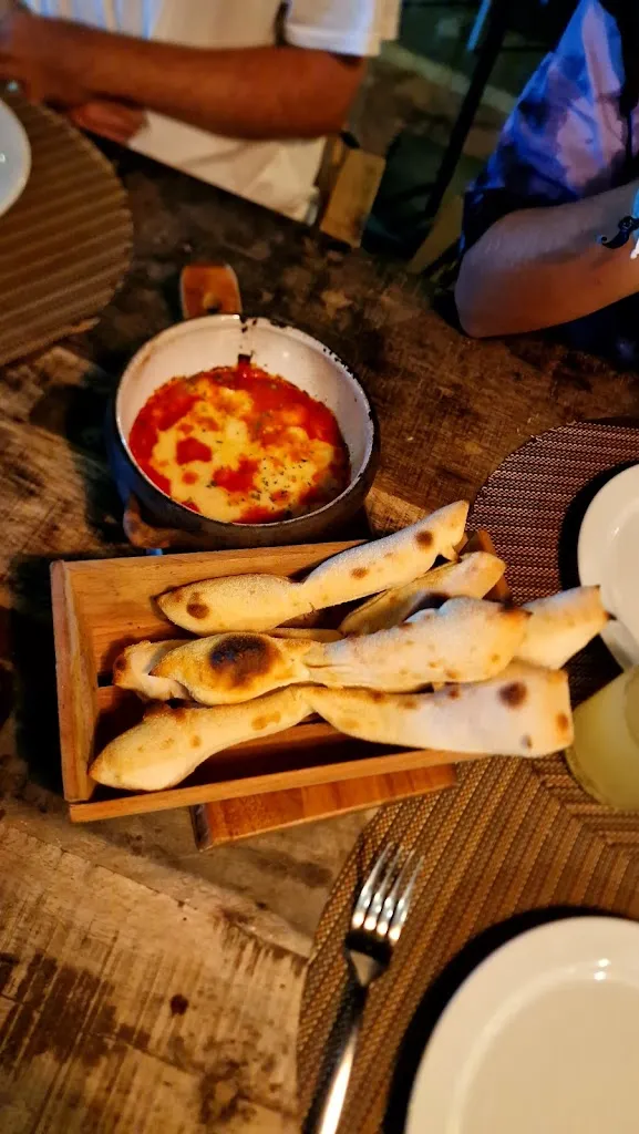 João Sousa_La Bicicleta Pizzería_Dos Hermanas_review