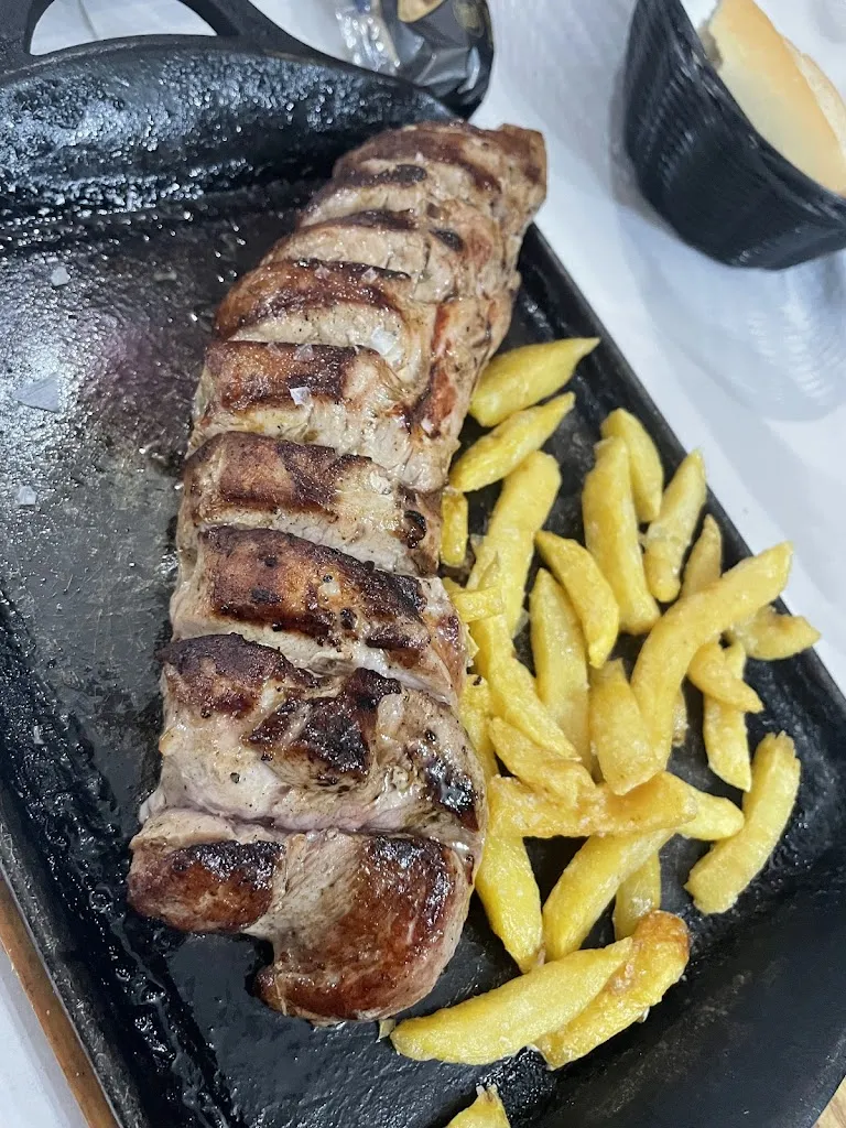 Restaurante Mesón Casa Mendoza_Dos Hermanas_slider_image_2