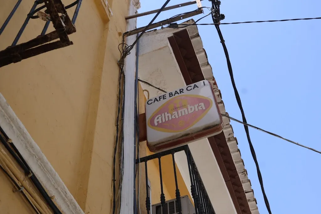 ren g_Bar Cavi_Alicún_recensione