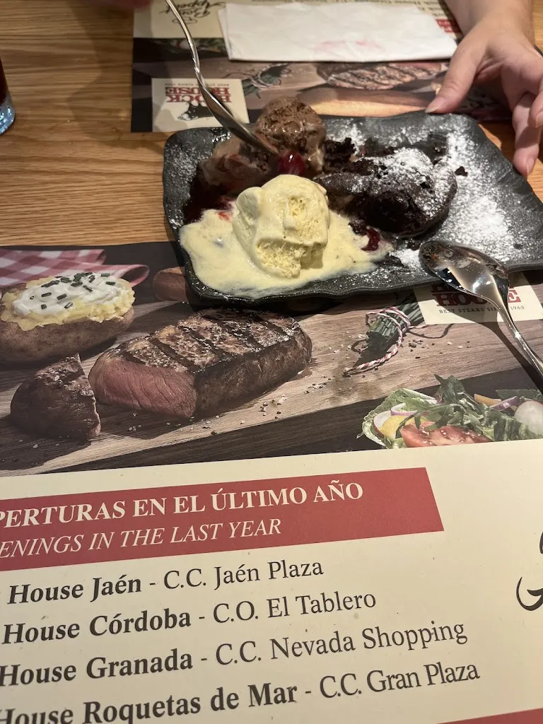 Menu_Block House Roquetas_Alicún_image_1