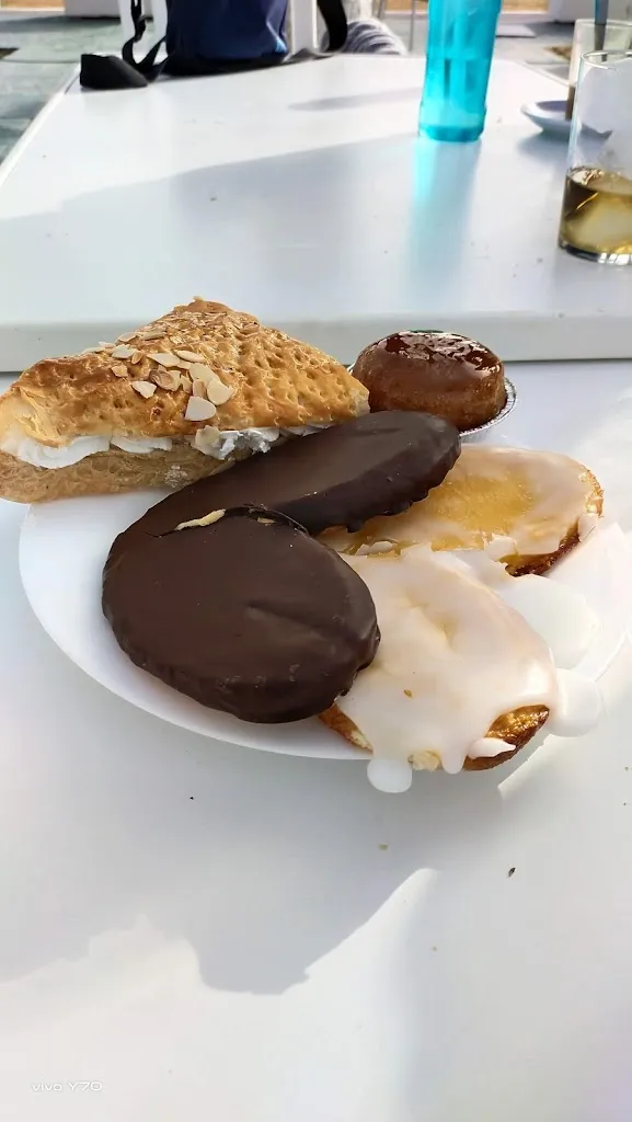 Menu_Club Social Urbanización El Retiro_Espartinas_image_7