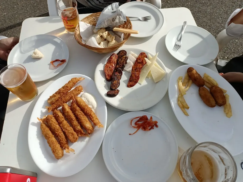 Marcel González_Bar El Piraña_Espartinas_review