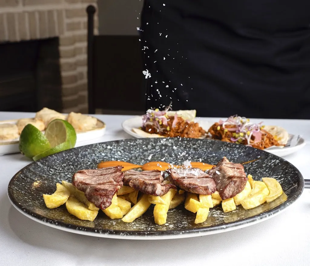 Restaurante Cien Vinos Natural Food_Écija_slider_image_3