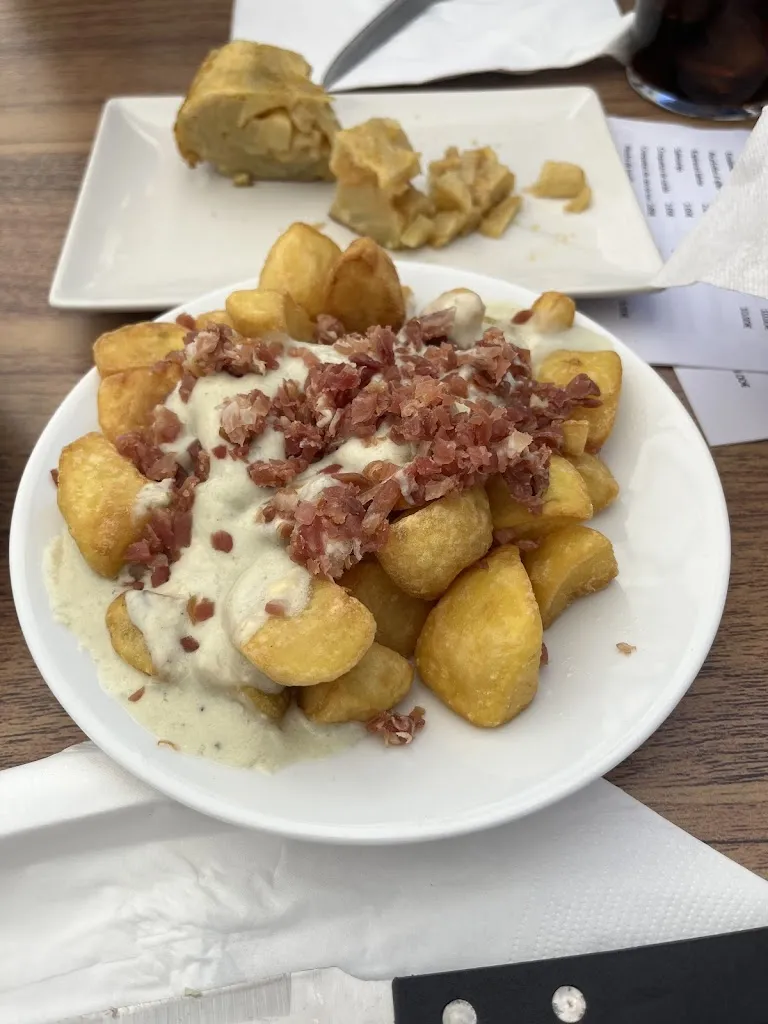 M C_La Tabernita_Écija_review