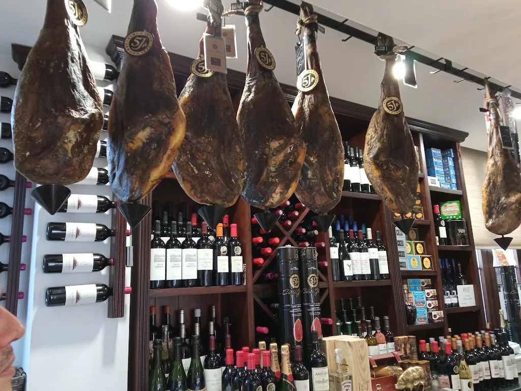 Bar La Reja restaurant in Écija