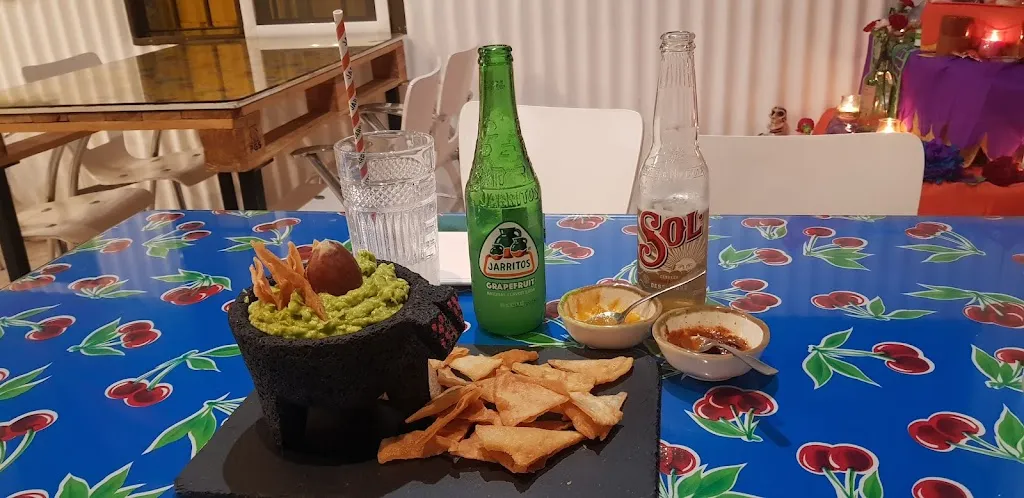 Alejandro “alejosoo” Omaña Ochoa_Los Catrines Tequila&TacoBar_Écija_review