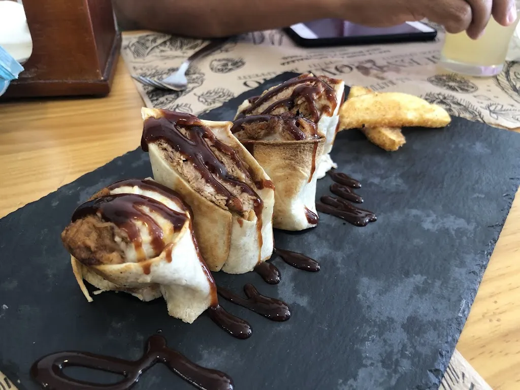 Carla Ojeda_Restaurante Laurel Tapas_Écija_recensione